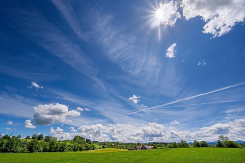 Foehn clouds, near Kempten, Allgäu, Swabia, Bavaria, Germany, Europe
