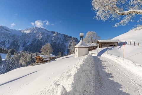 Gerstruben, a former mountain farming village in the Dietersbachtal valley near Oberstdorf, behind