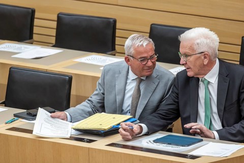 Winfried Kretschmann (right, Greens, Minister President of Baden-Württemberg) and his deputy,