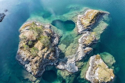 Aerial view of islands in lake Lovatnet (or: Loenvatnet), valley Lodalen south of village Loen,