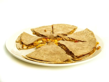 Quesadilla with chicken and maze under oatmeal tortilla