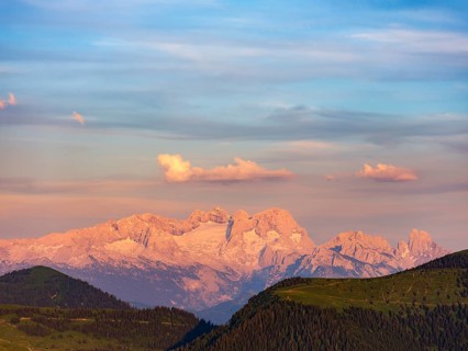 Massif of the High Dachstein with Gosau glacier in the evening light, on the right the