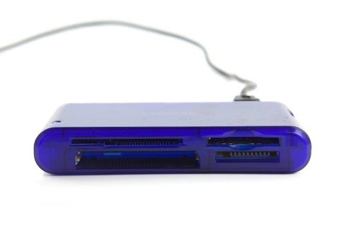 Reader for various memory cards, Reader for various memory cards