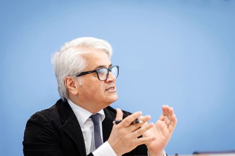 Dr Mehmet Daimagueler, Federal Government Commissioner against Antiziganism and for the Life of