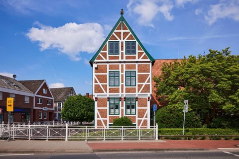 Town hall in the old half-timbered house in Jork, Altes Land, Stade district, Lower Saxony,