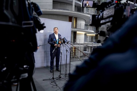 Florian cock, Member of the German Bundestag (CDU/CSU), recorded as part of a press statement at
