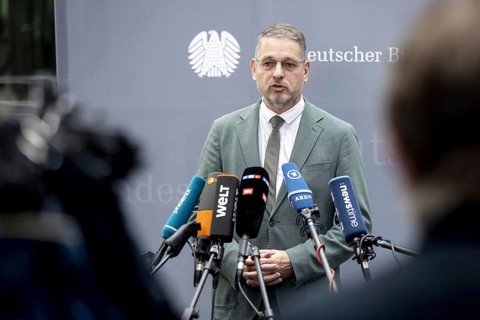 Alexander Müller, Member of the German Bundestag (FDP), recorded as part of a press statement at