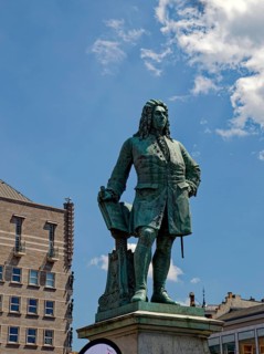 Handel monument by sculptor Hermann Heidel in honour of the Baroque composer George Frideric