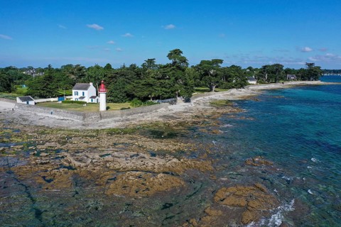 Aerial view Leucthturm Phare de Langoz, coast of Loctudy, department Finistere Penn ar Bed, region