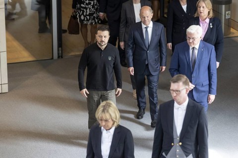 Volodymyr Selensky, President of Ukraine, Olaf Scholz (SPD), Federal Chancellor, Federal President