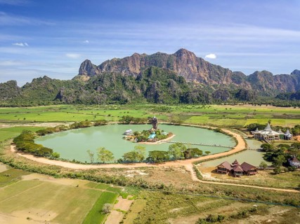Aerial view of the Kyauk Kalap pagoda