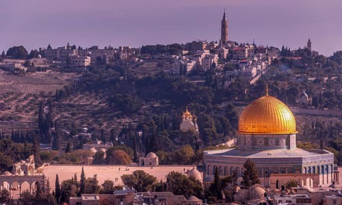 The dome of the Rock shines on the temple mount
