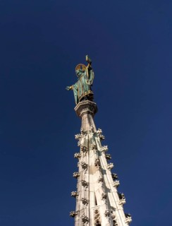 Muenchner Kindl atop of the town hall, Munich, Germany, Europe