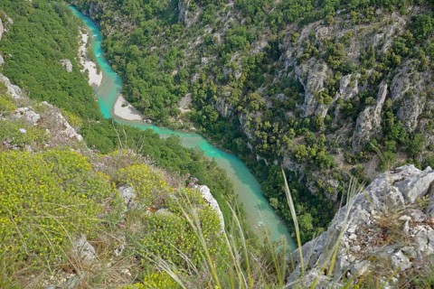 Gorges du Verdon, Verdon Gorge with mountain landscape, Verdon, river, gorge, cliffs, mountains,