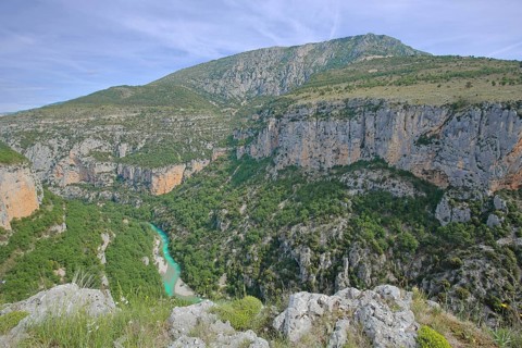 Gorges du Verdon, Verdon Gorge with mountain landscape, Verdon, river, gorge, cliffs, mountains,