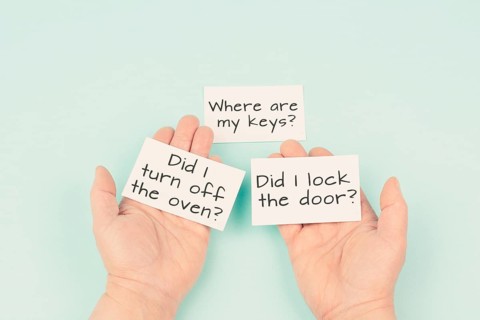 Alzheimer awareness day, dementia diagnosis, Parkinson disease, memory loss disorder, damaged