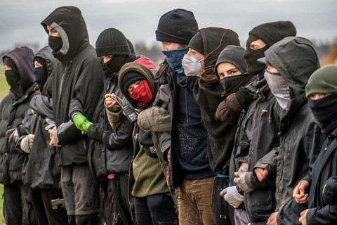 Start of the eviction of the hamlet Lützerath at the lignite mine Garzweiler 2, activists try to