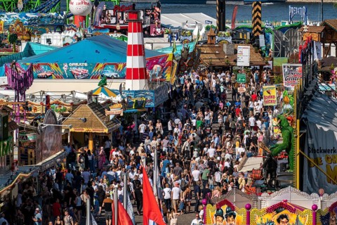 The Rhine Fair in Düsseldorf, in the Rhine meadows in the Oberkassel district, on the Rhine, North