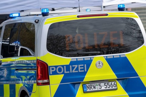 Police car, motorway police, Mercedes Benz Vito, with special warning technology, LED strip lights,