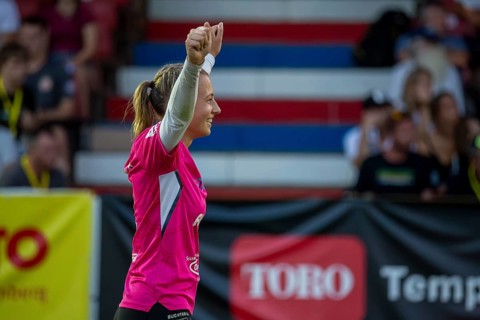 Fistball (woman) : TSV Dennach against TV Jahn Schneverdingen (IFA 2024 Fistball World Tour Finals
