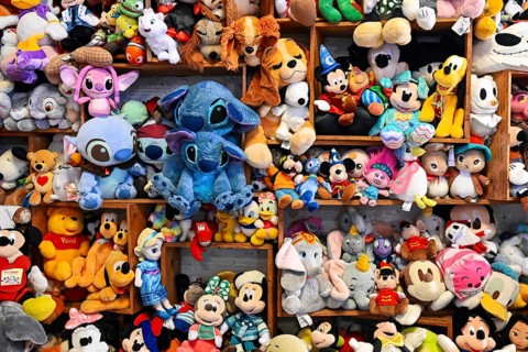 Sales shelf soft toys