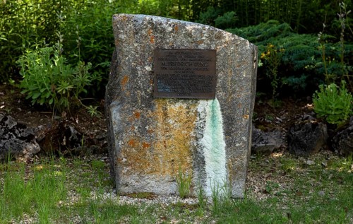Memorial, memorial stone with plaque for Pastor M. Friedrich Eng, shot by imperial soldiers in