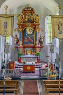 Main altar, Church of St Martin from 1746 in Eisenbach, Kreuzthal, Markt Buchenberg, Allgäu,