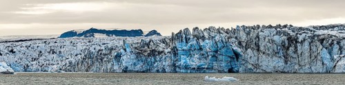 Jokulsarlon Glacier Lagoon in the eastern part of Iceland during a cloudy day