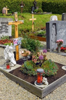 Cemetery in Eisenbach, Kreuzthal, Markt Buchenberg, Allgäu, Swabia, Bavaria, Germany, Europe