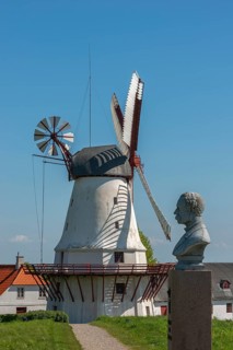 Dybbol Molle, Düppel Mill, Memorial to the German-Danish War of 1864, Bust of King Christian IX,