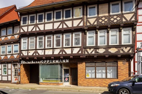 Duderstadt is a town and independent municipality in the district of Göttingen in south-eastern