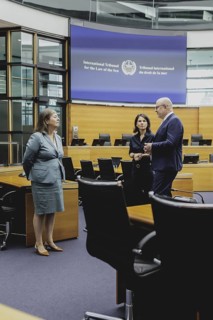 (R-L) Tomas Heidar, President of the International Tribunal for the Law of the Sea, Annalena