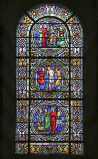 Romanesque stained glass window of the nave, Romanesque-Gothic Saint-Julien du Mans Cathedral, Le