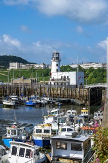 Scarborough Lighthouse and Harbour, Vincent Pier, Scarborough, North Yorkshire, England, United
