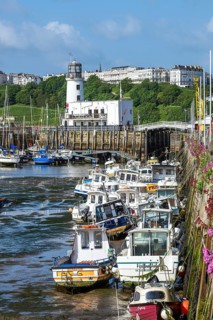 Scarborough Lighthouse and Harbour, Vincent Pier, Scarborough, North Yorkshire, England, United