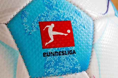 Symbolic image of the 2024/25 Bundesliga: close-up of the Bundesliga logo on the DERBYSTAR match