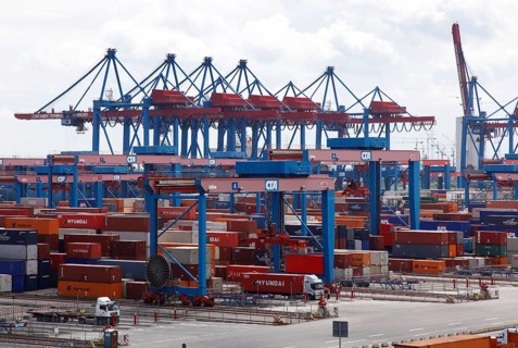 Hamburg, 19 June 2009, Container Terminal Altenwerder, Hamburger Hafen und Logistik AG, HHLA,