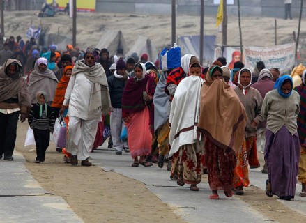 Allahabad, India, 20.01.2010, Hindus gather for the Magh Mela in Allahabad to take a holy dip at