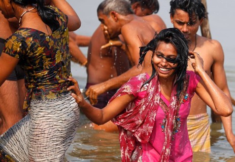 Allahabad, India, 20.01.2010, Hindus gather for the Magh Mela in Allahabad to take a holy dip at