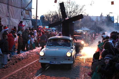 Parade of Father Christmases and Trabant drivers at the Father Christmas Parade in Brandenburg an