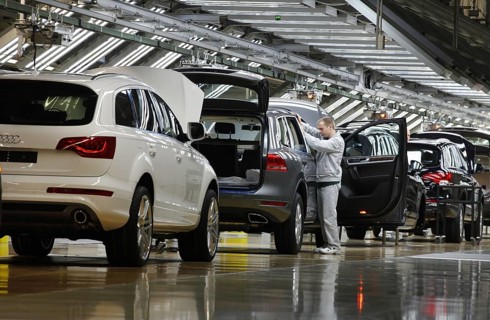 Bratislava, 05.10.2010, VW Touareg sport-utility vehicles and Audi Q7 vehicles seen at the assembly