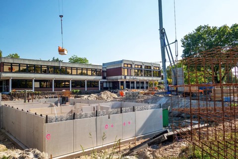 Construction site, start of structural work, new building, town hall, town centre, municipality of