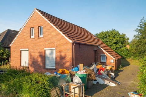 Household waste, bulky waste, clearing out, household clearance, disposal, uninhabitable, detached