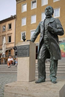 Carl Zeiss monument, sculpture, bronze, inscription, Jena, Thuringia, Germany, Europe