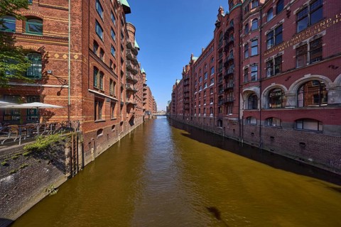 Wandrahmsfleet with historic brick warehouses, Speicherstadt, Free and Hanseatic City of Hamburg,