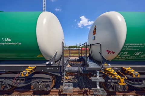 Buffer between tank wagons in the port of Hamburg, Free and Hanseatic City of Hamburg, Hanseatic
