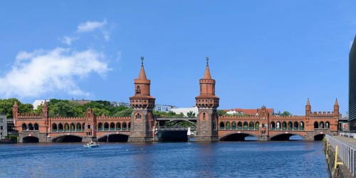 Double deck Oberbaum bridge over the Spree river, Berlin, Germany, Europe