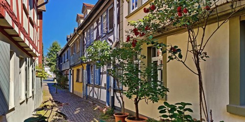Alley with heritage-protected half-timbered houses in the historic centre of Frankfurt-Höchst,