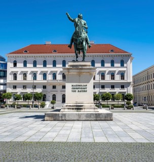 Equestrian statue of Elector Maximilian I on Wittelsbacherplatz, Old Town, Munich, Upper Bavaria,