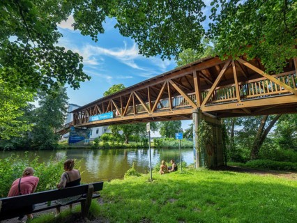 Covered wooden bridge, Baalensee bridge over the Havel between Schwedtsee and Baalensee,